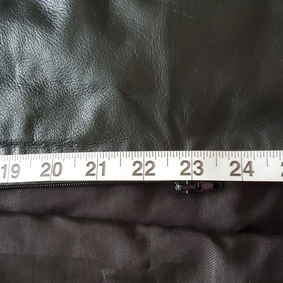 Leather coat - Picture 3 of 6